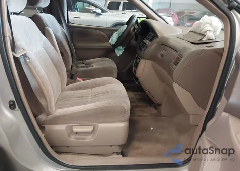 2001 Toyota Sienna Le z USA, uszkodzony, nr VIN 4T3ZF13C11U364510